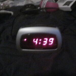 Sharp Alarm Clock, Black/Gray